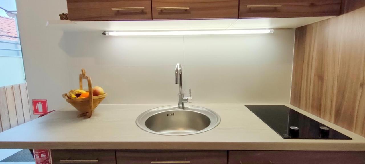 דירות Apartma Gust קופר מראה חיצוני תמונה